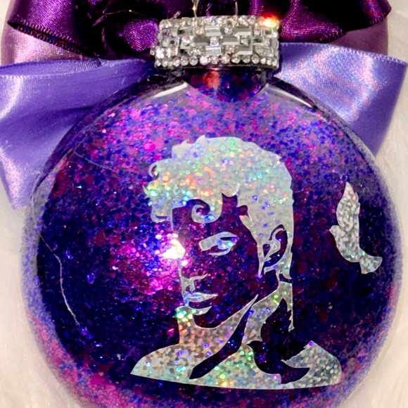Christmas Ornament, Purple Glitter Ornament Vinyl Decoration, Prince Singer - Picture 6 of 14